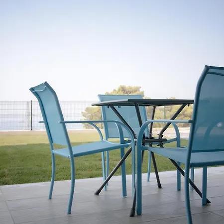 Whitehouse Lägenhet *