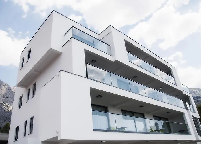 Appartement Whitehouse *