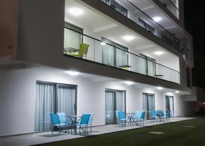 Appartement Whitehouse *