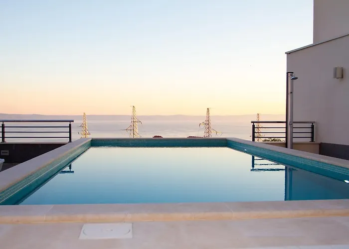 Whitehouse Appartement *